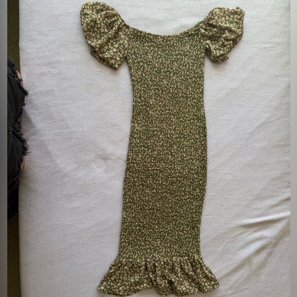 Petal & Pup Green Striped Floral Midi Dress size XS - Picture 2 of 8